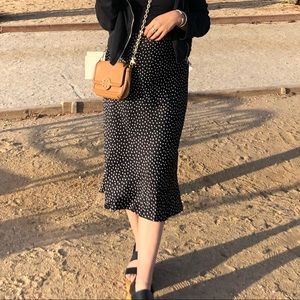 Black and White Silky Abercrombie Mid Length Skirt